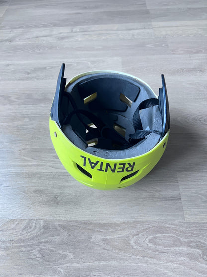 Mystic Helm S/M - Preloved