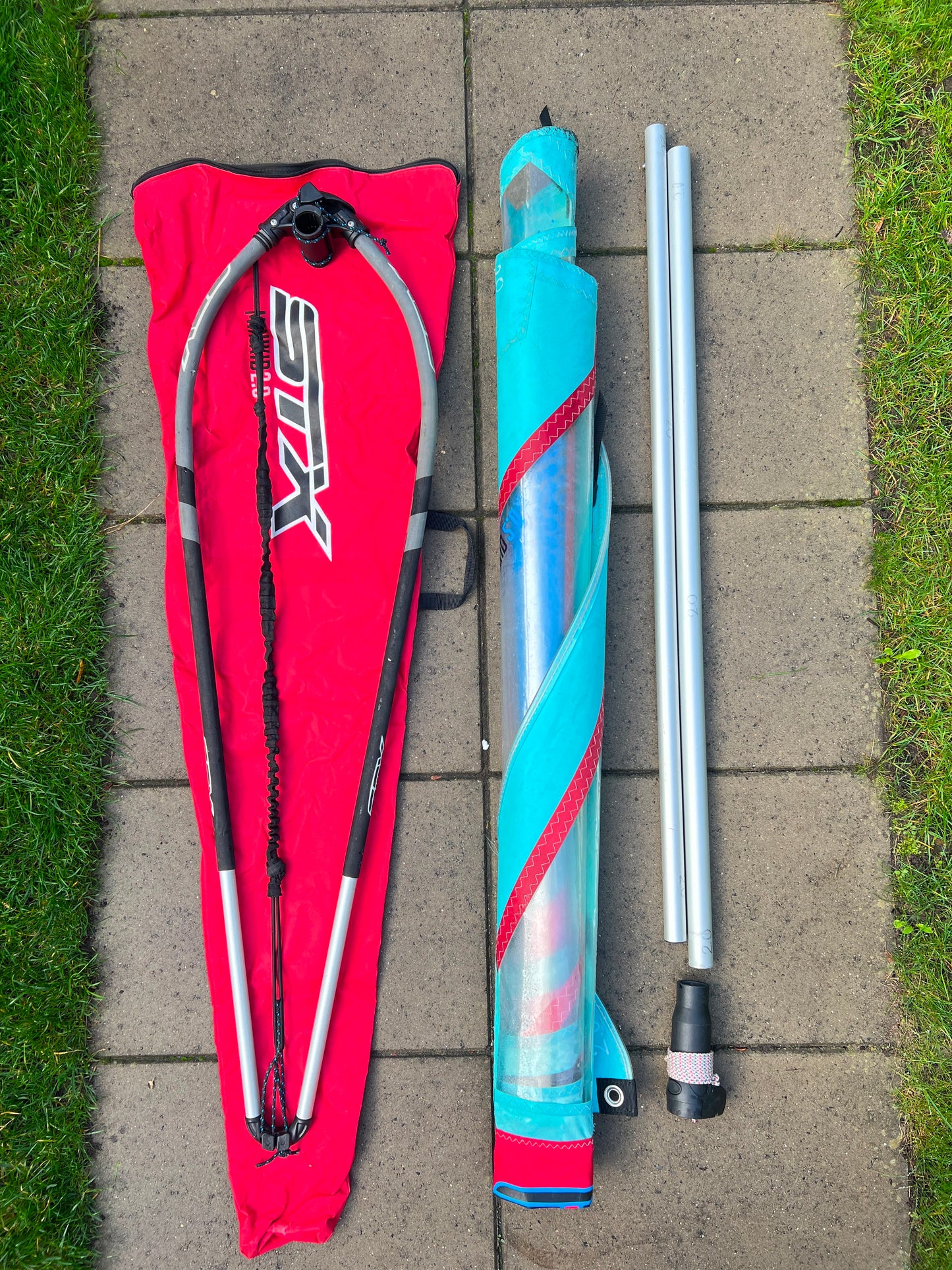 Windsurfboard met Zeil - Complete set