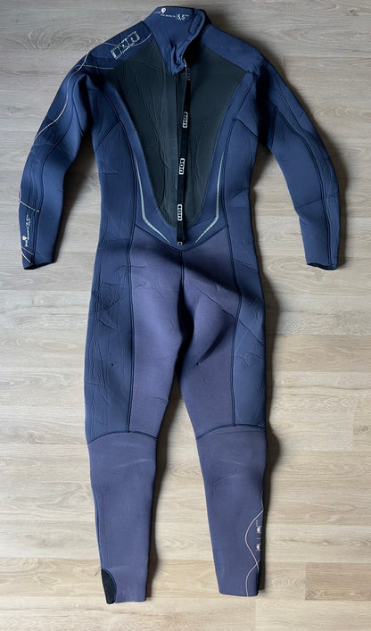 ION Suit 5/3 - Pre Loved